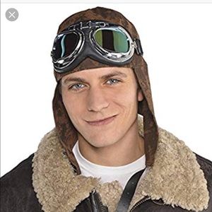 Costume Aviator helmet and goggles